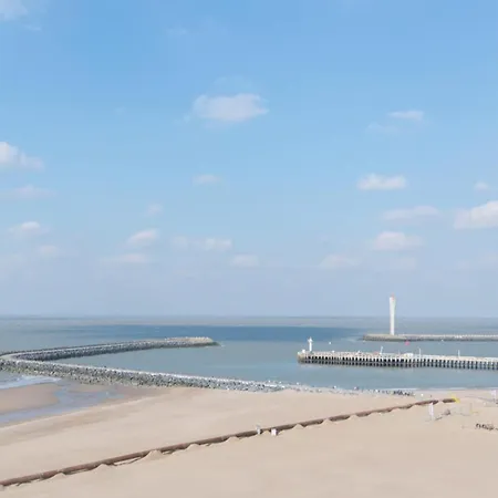 In With Stunning Sea Views Feriehus