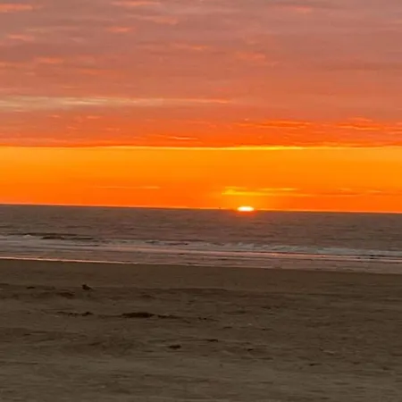 In With Stunning Sea Views Ferienhaus *